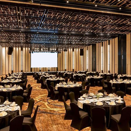 Moevenpick Villas & Residences Дуонг-Донг Экстерьер фото The Grand Ballroom