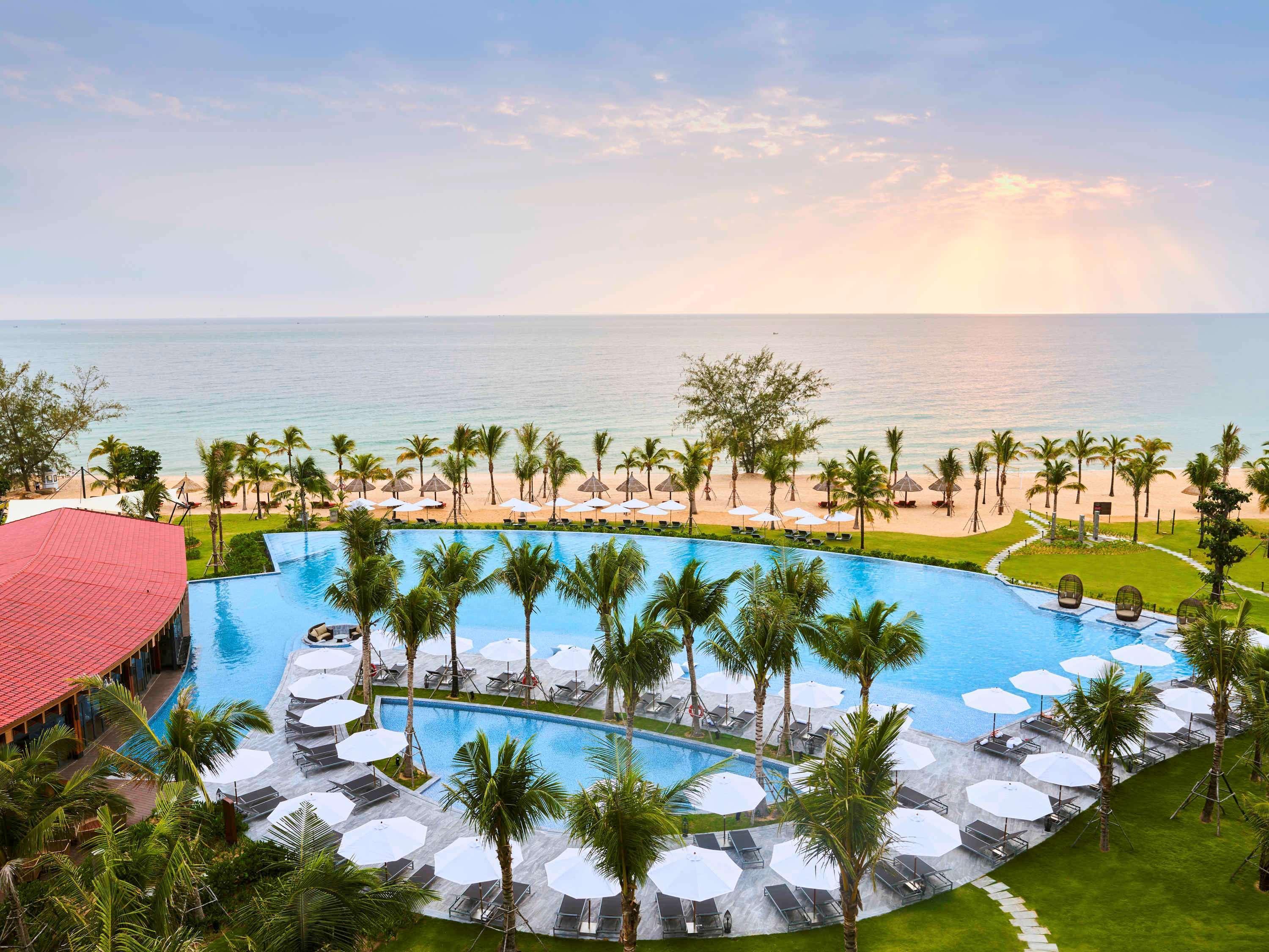 Moevenpick Villas & Residences Дуонг-Донг Экстерьер фото Vinpearl Hotel Nha Trang